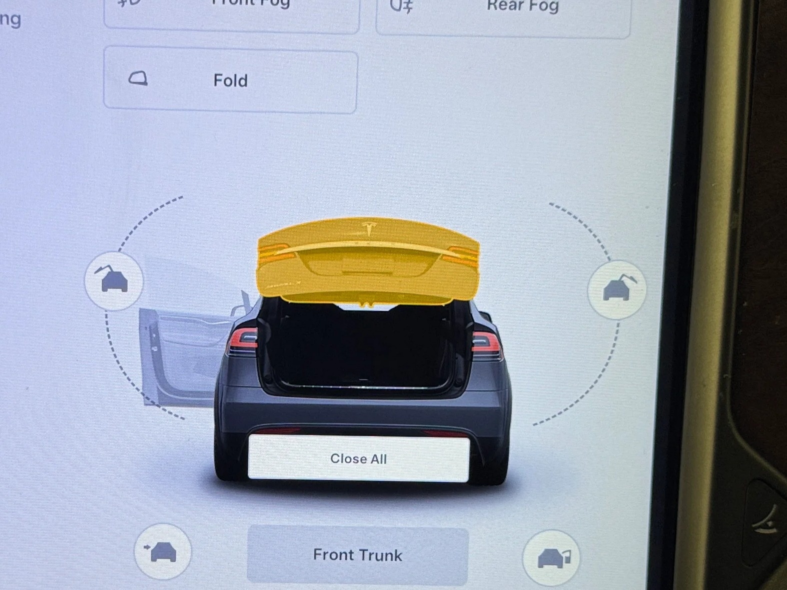 Thumbnail: 2020 Tesla Model X - 3