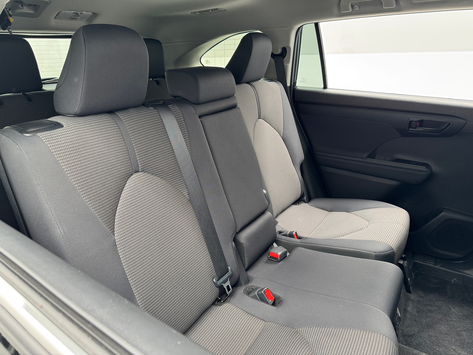 Thumbnail: 2025 Toyota Highlander - 6