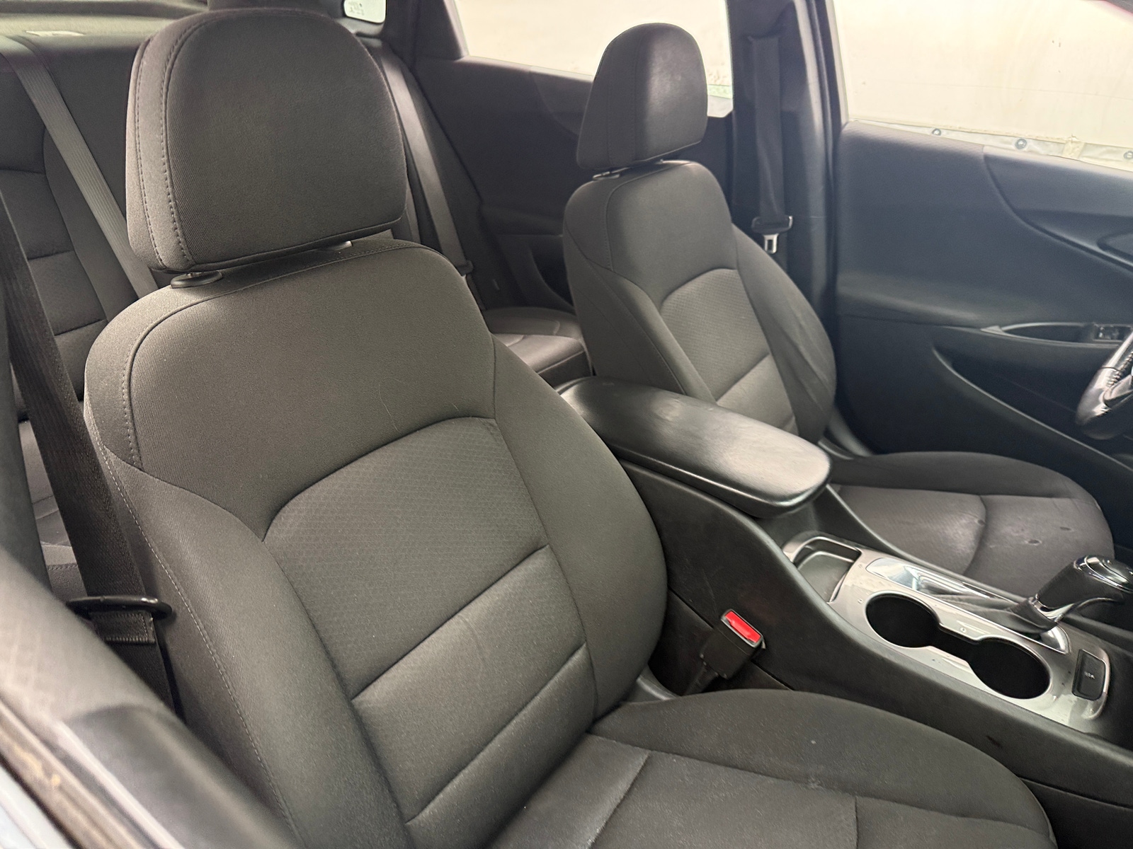 Thumbnail: 2020 Chevrolet Malibu - 2