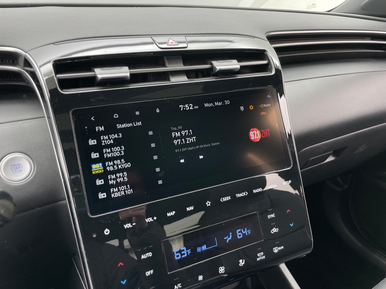 Thumbnail: 2024 Hyundai Santa Cruz - 3