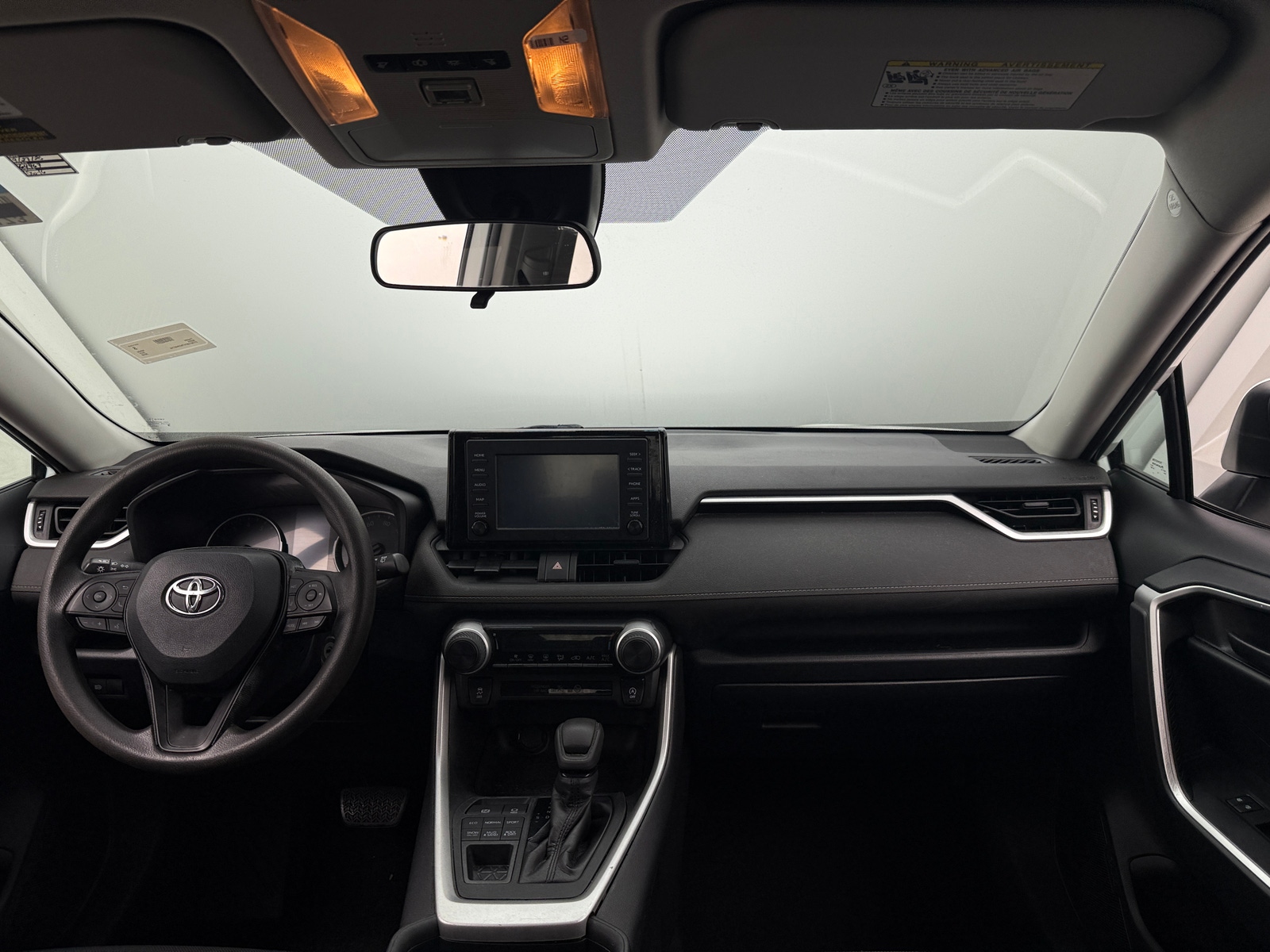 Thumbnail: 2019 Toyota RAV4 - 3