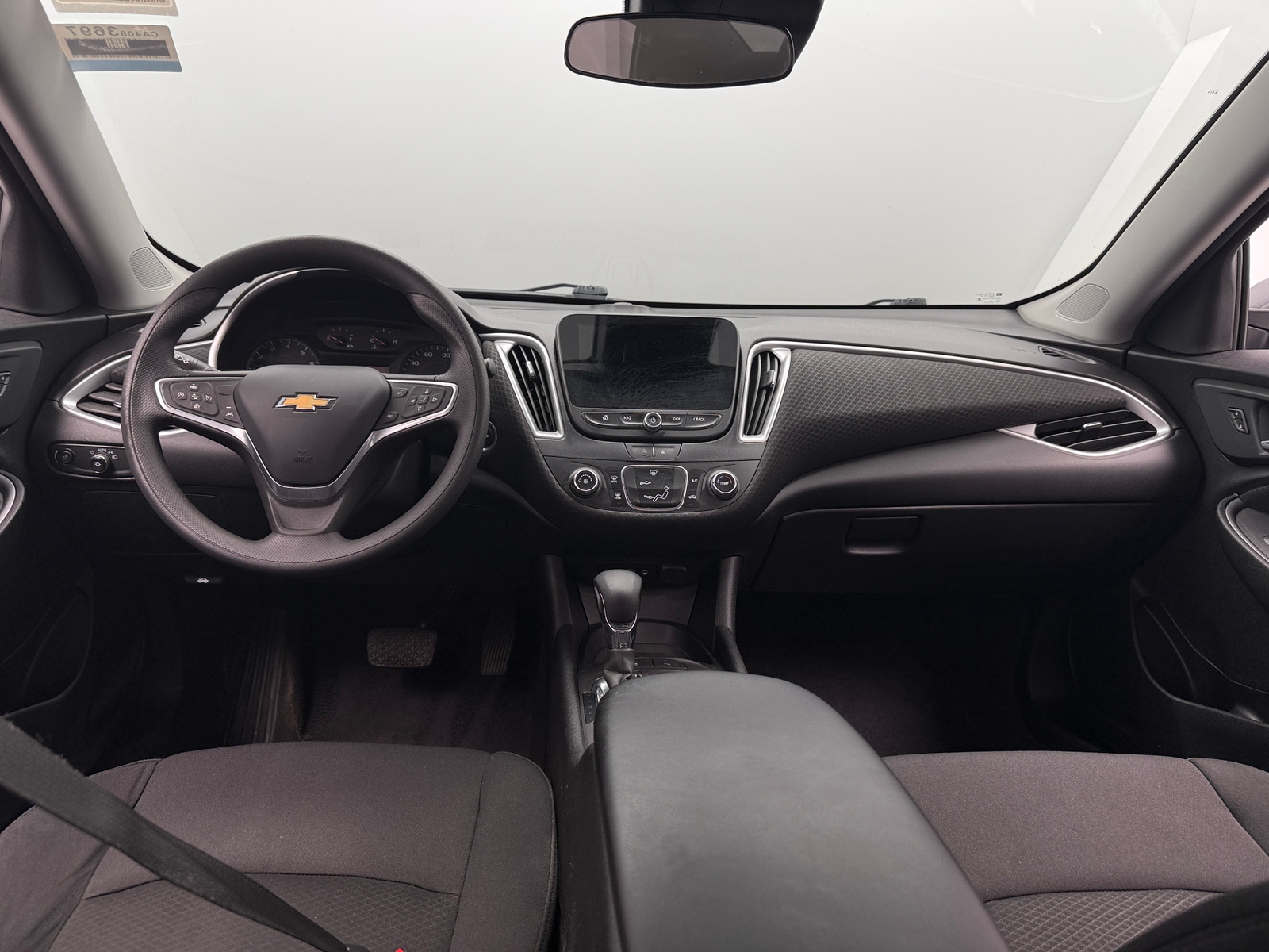 Thumbnail: 2023 Chevrolet Malibu - 3