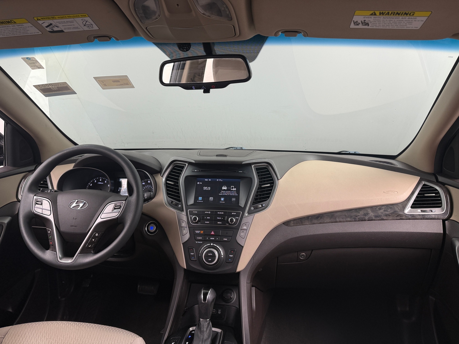 Thumbnail: 2017 Hyundai Santa Fe - 3