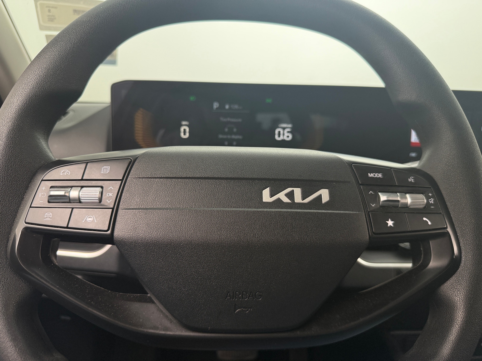 Thumbnail: 2025 Kia K4 - 5