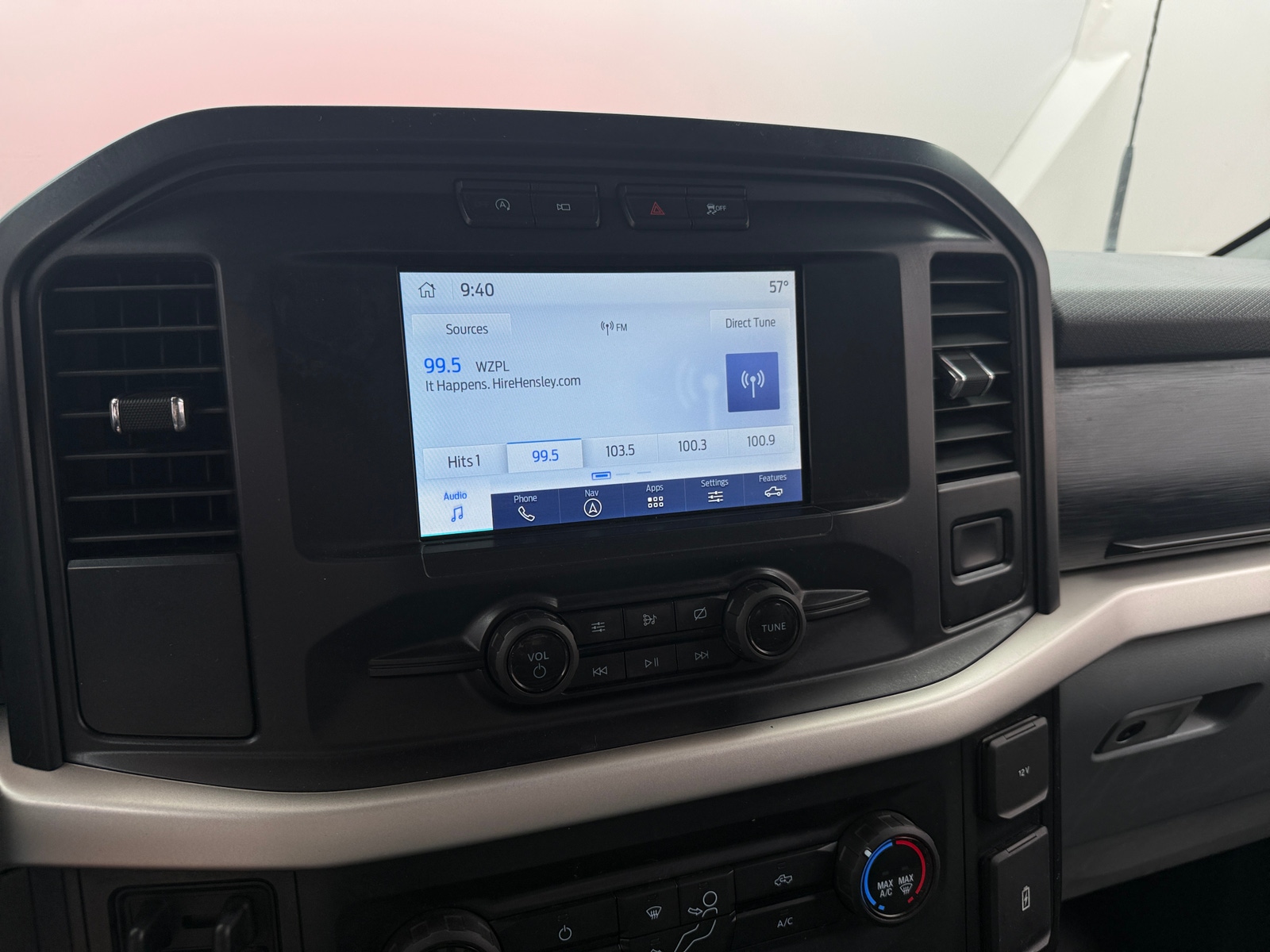 Thumbnail: 2021 Ford Econoline - 4