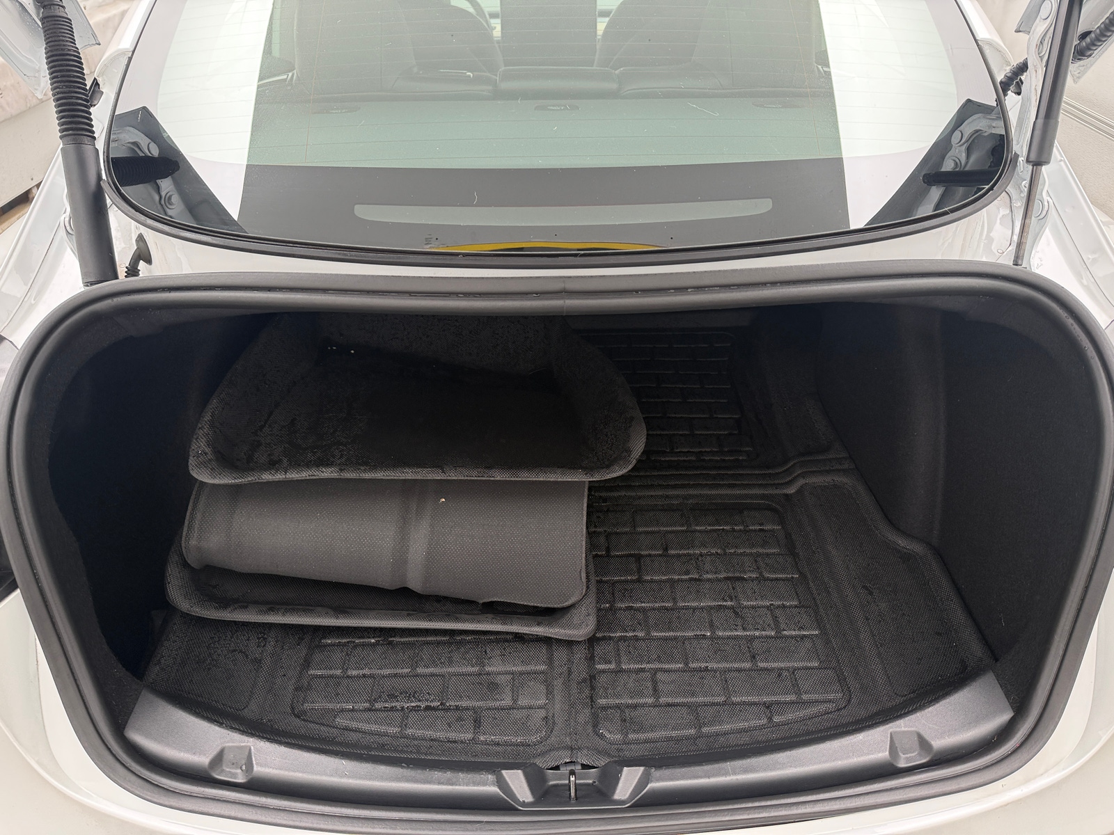 Thumbnail: 2023 Tesla Model 3 - 6