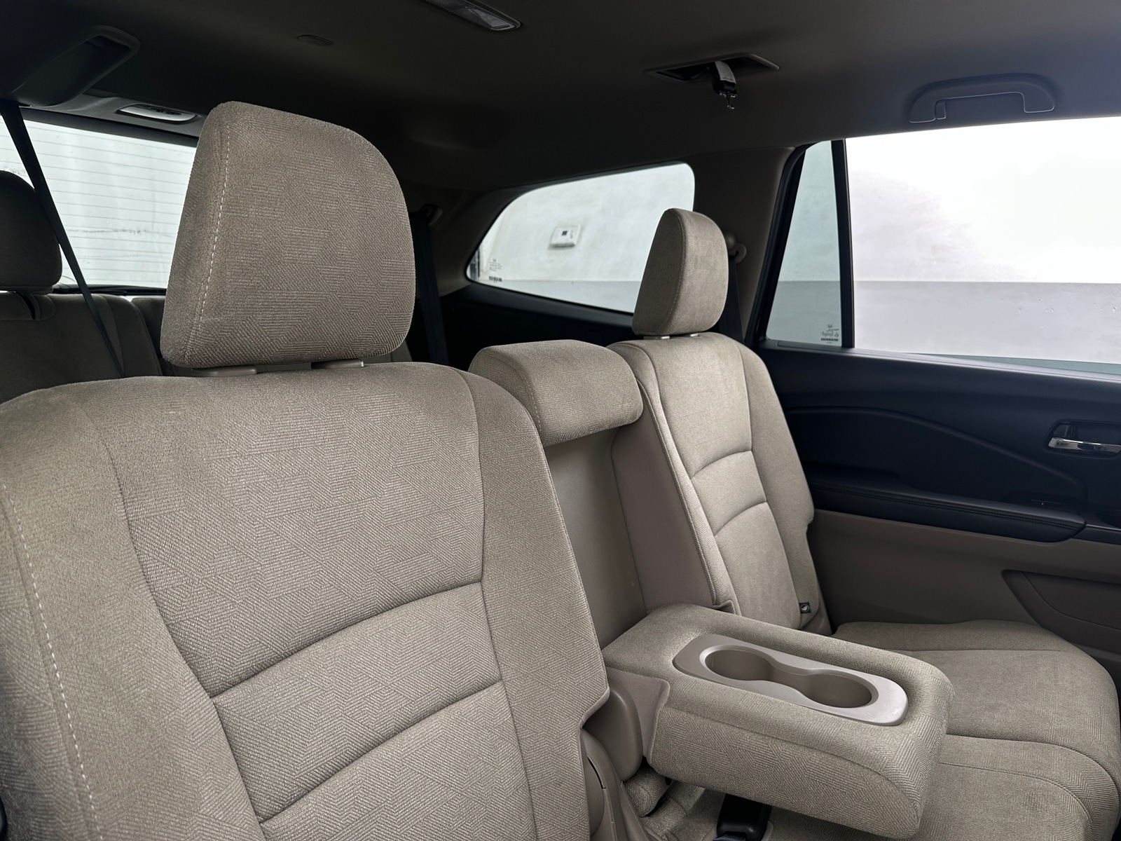 Thumbnail: 2019 Honda Pilot - 6