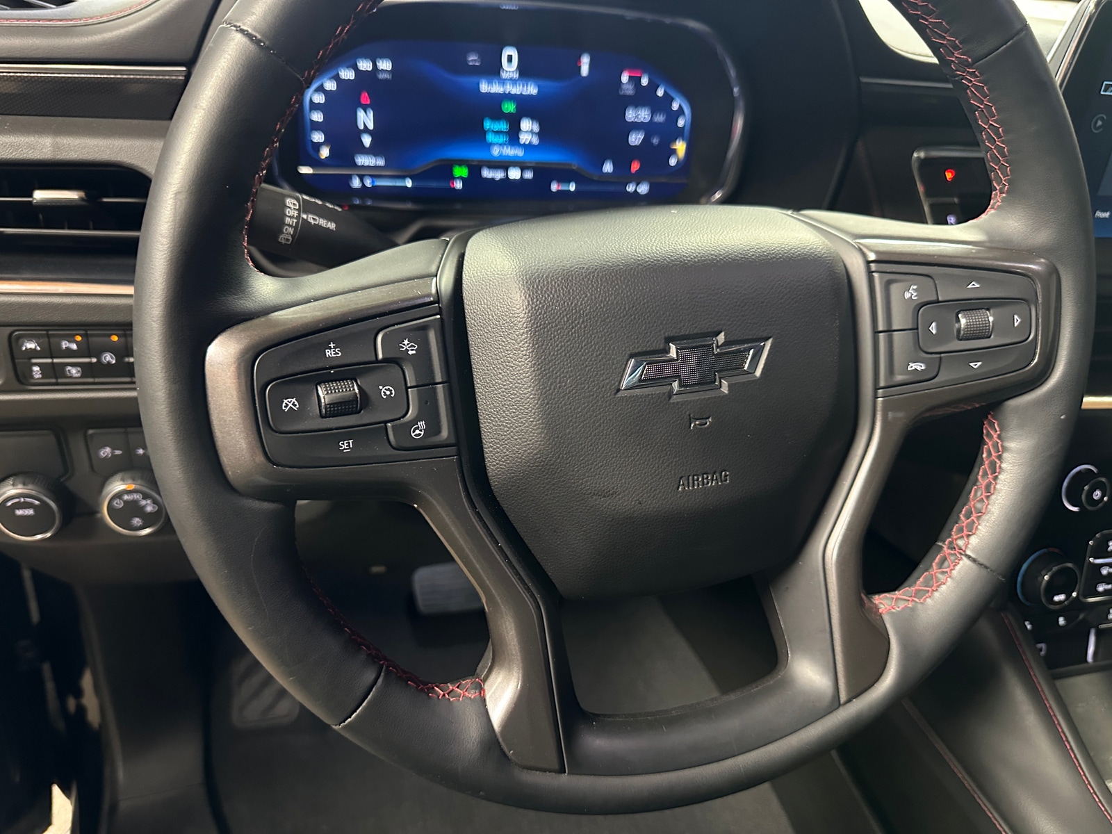 Thumbnail: 2024 Chevrolet Tahoe - 4