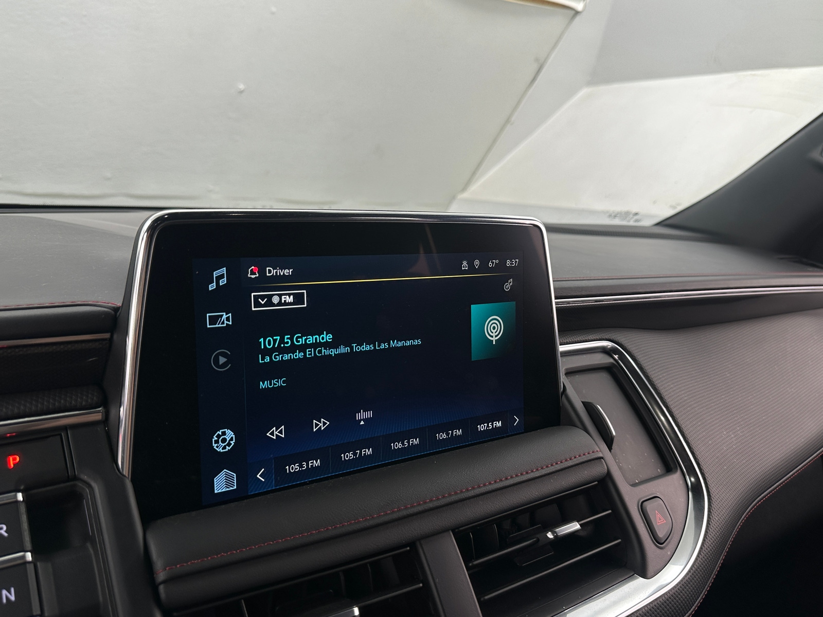 Thumbnail: 2024 Chevrolet Tahoe - 3