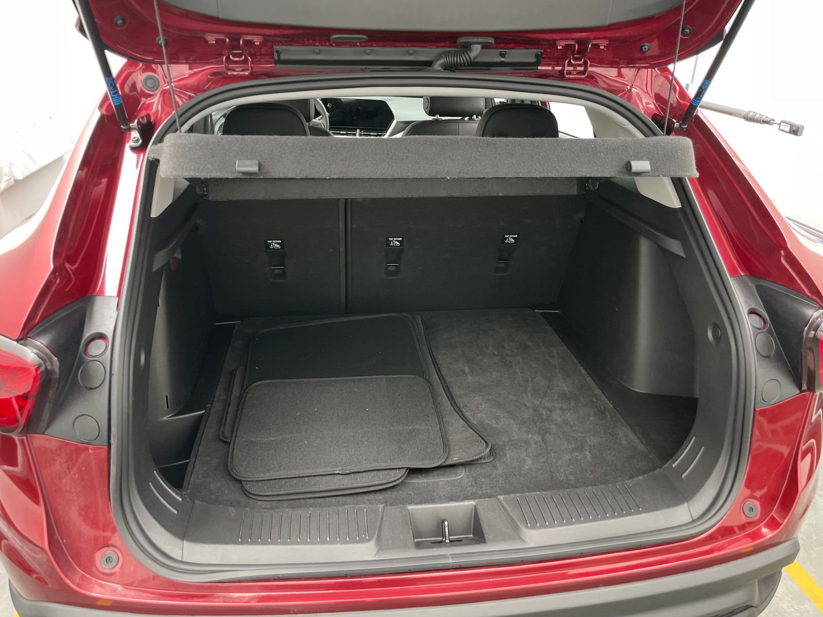 Thumbnail: 2025 Chevrolet Trax - 7