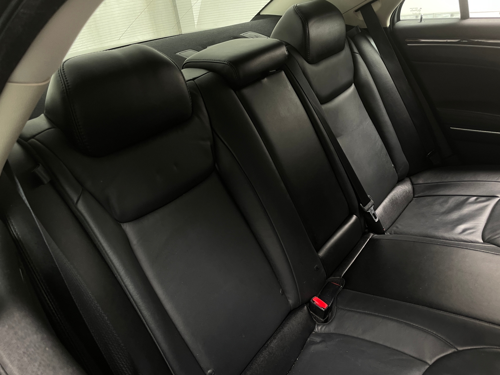 Thumbnail: 2016 Chrysler 300 - 5