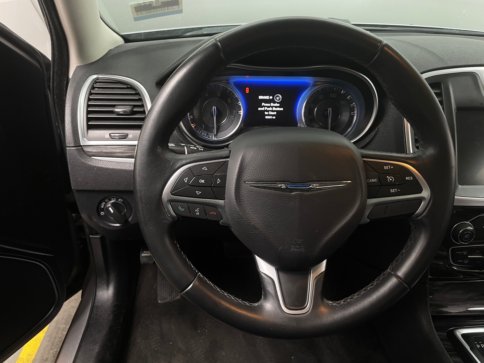 Thumbnail: 2016 Chrysler 300 - 4