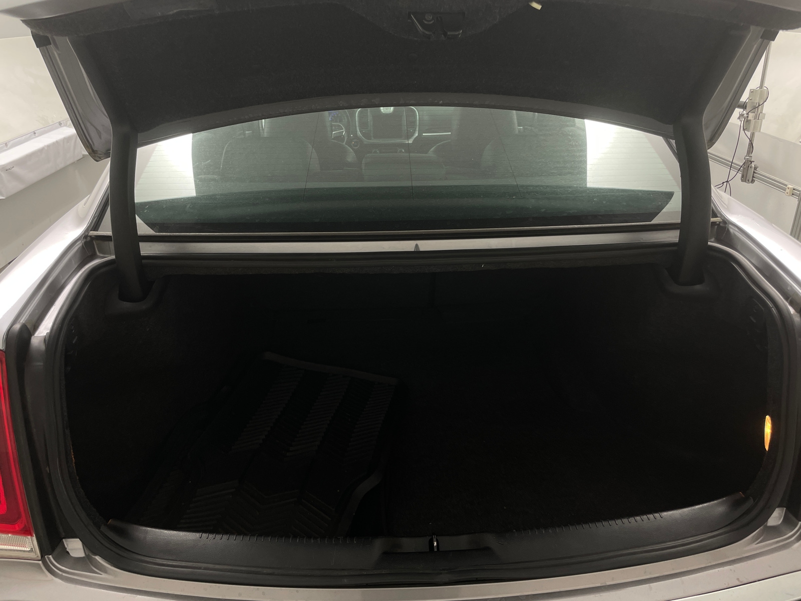 Thumbnail: 2016 Chrysler 300 - 6