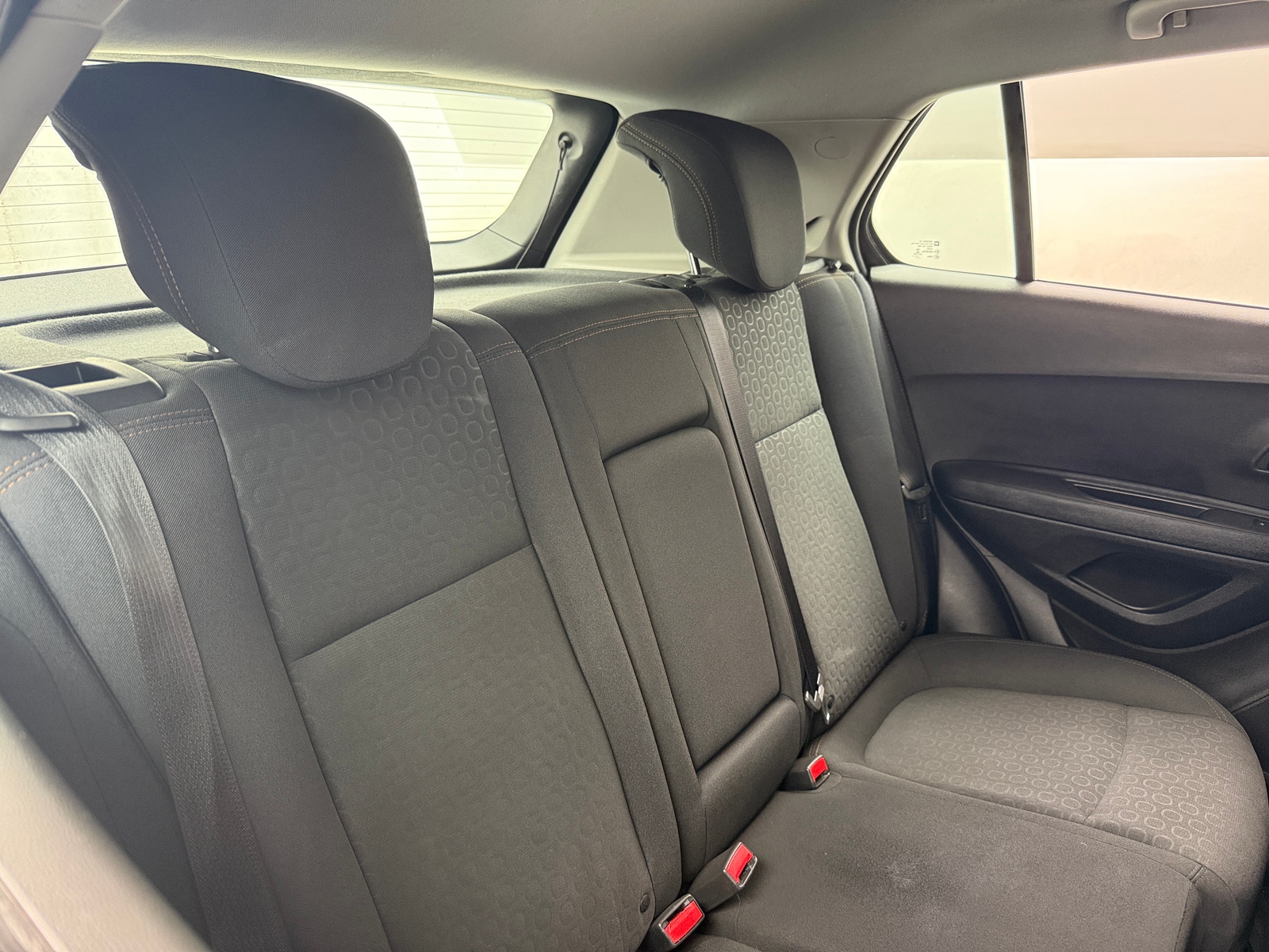 Thumbnail: 2017 Chevrolet Trax - 6