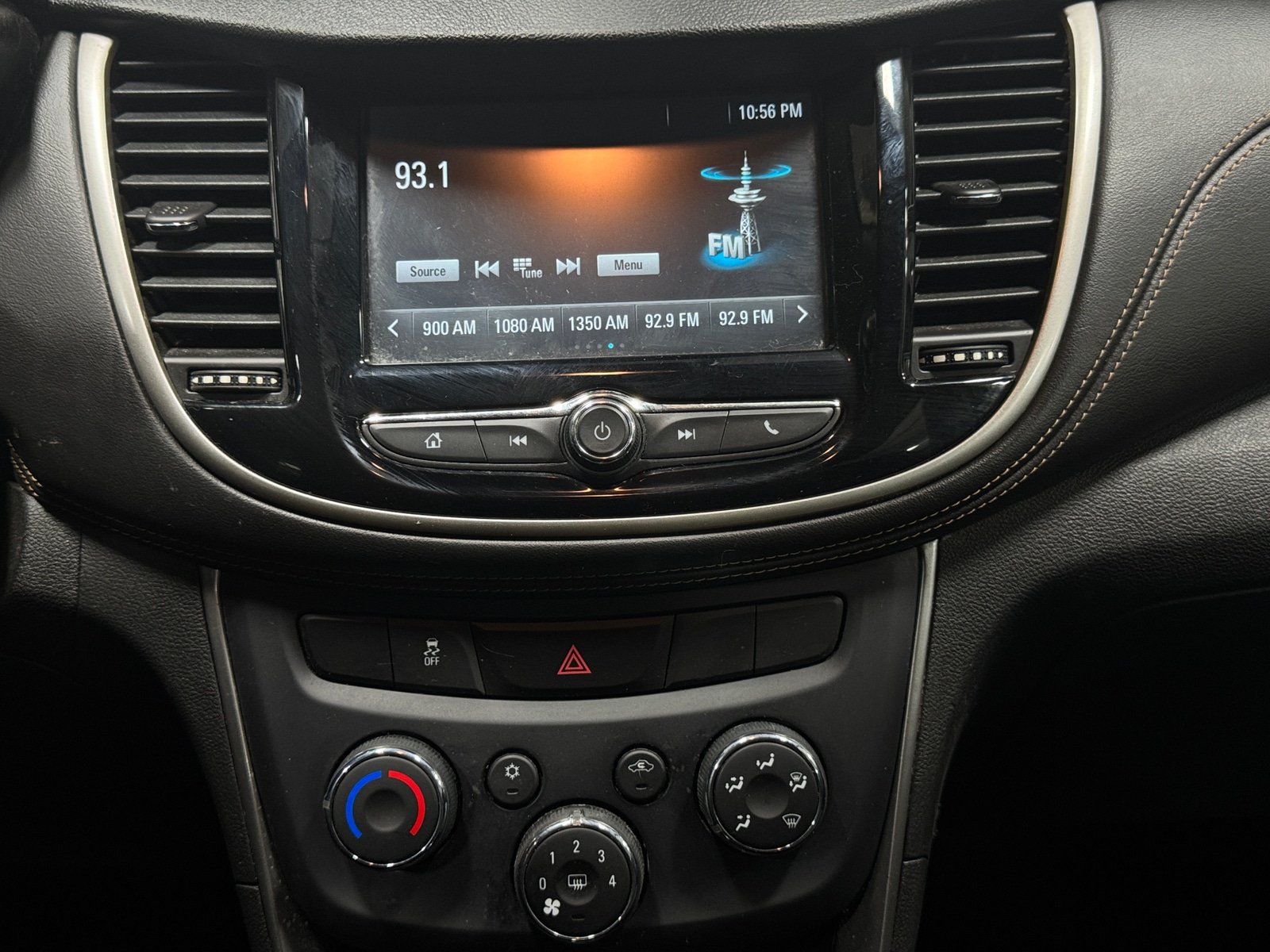 Thumbnail: 2017 Chevrolet Trax - 4