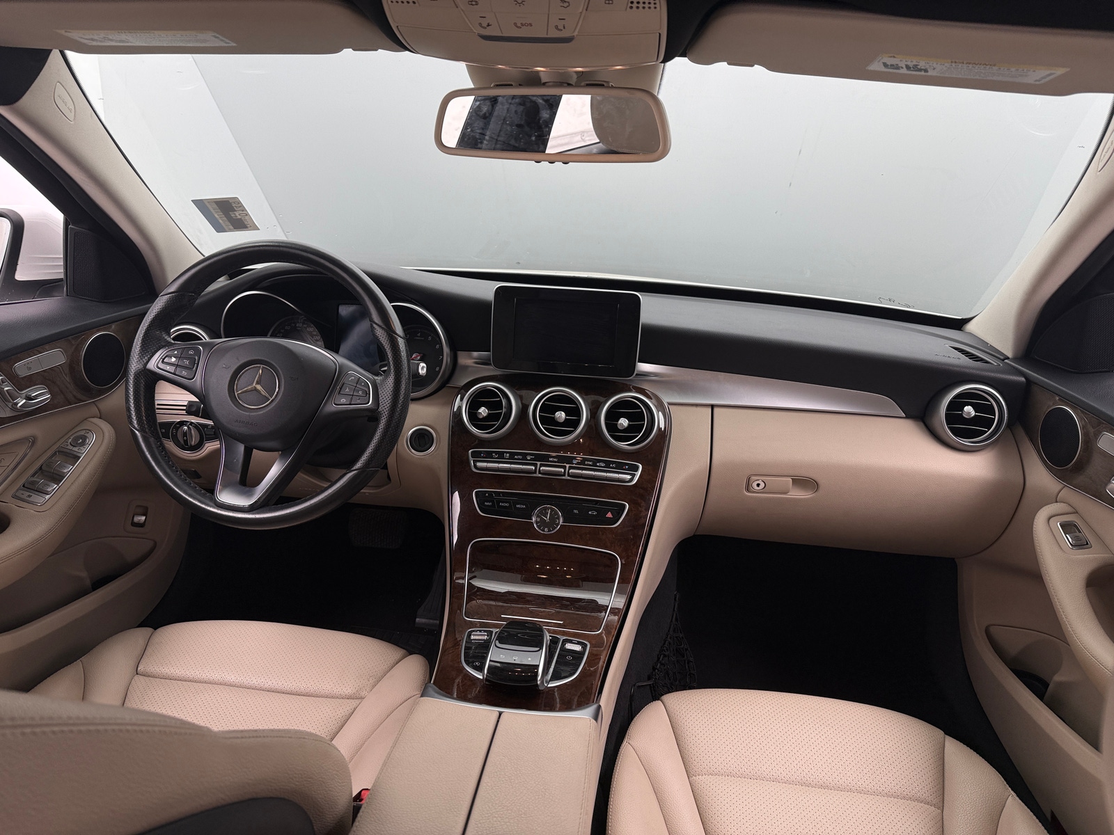 Thumbnail: 2016 Mercedes-Benz C-Class - 2