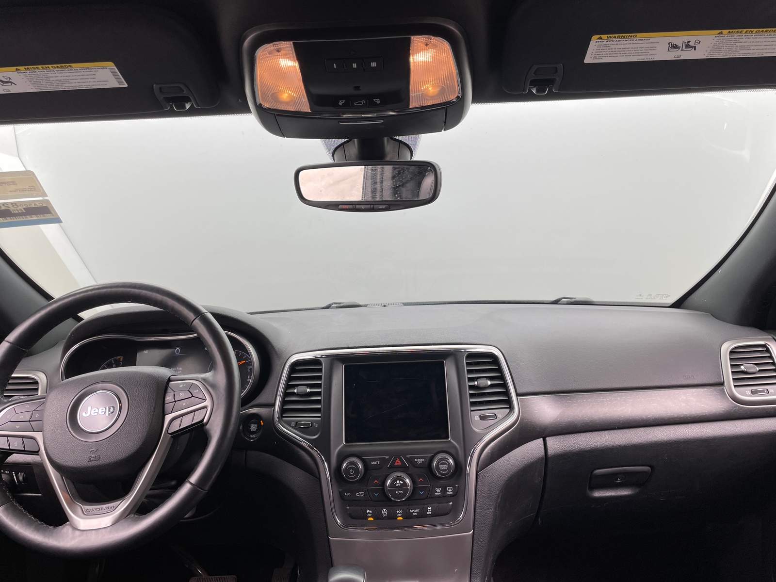 Thumbnail: 2018 Jeep Grand Cherokee - 3