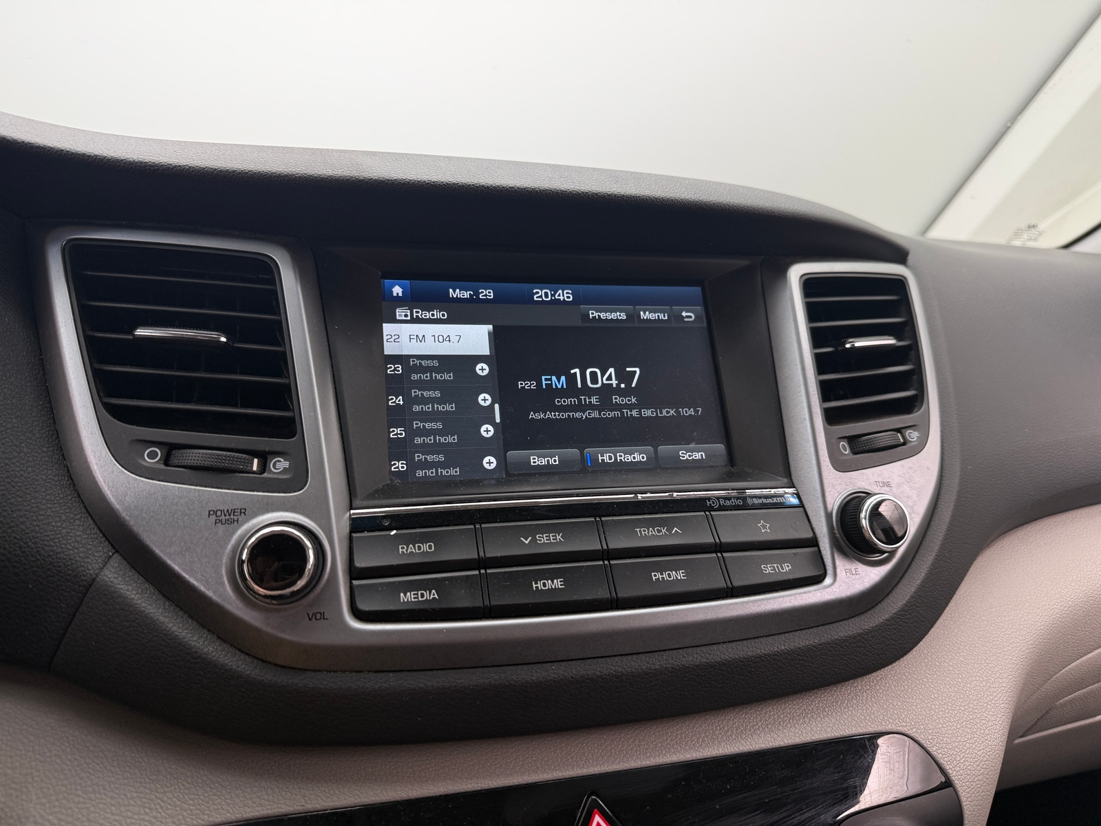 Thumbnail: 2018 Hyundai Tucson - 4