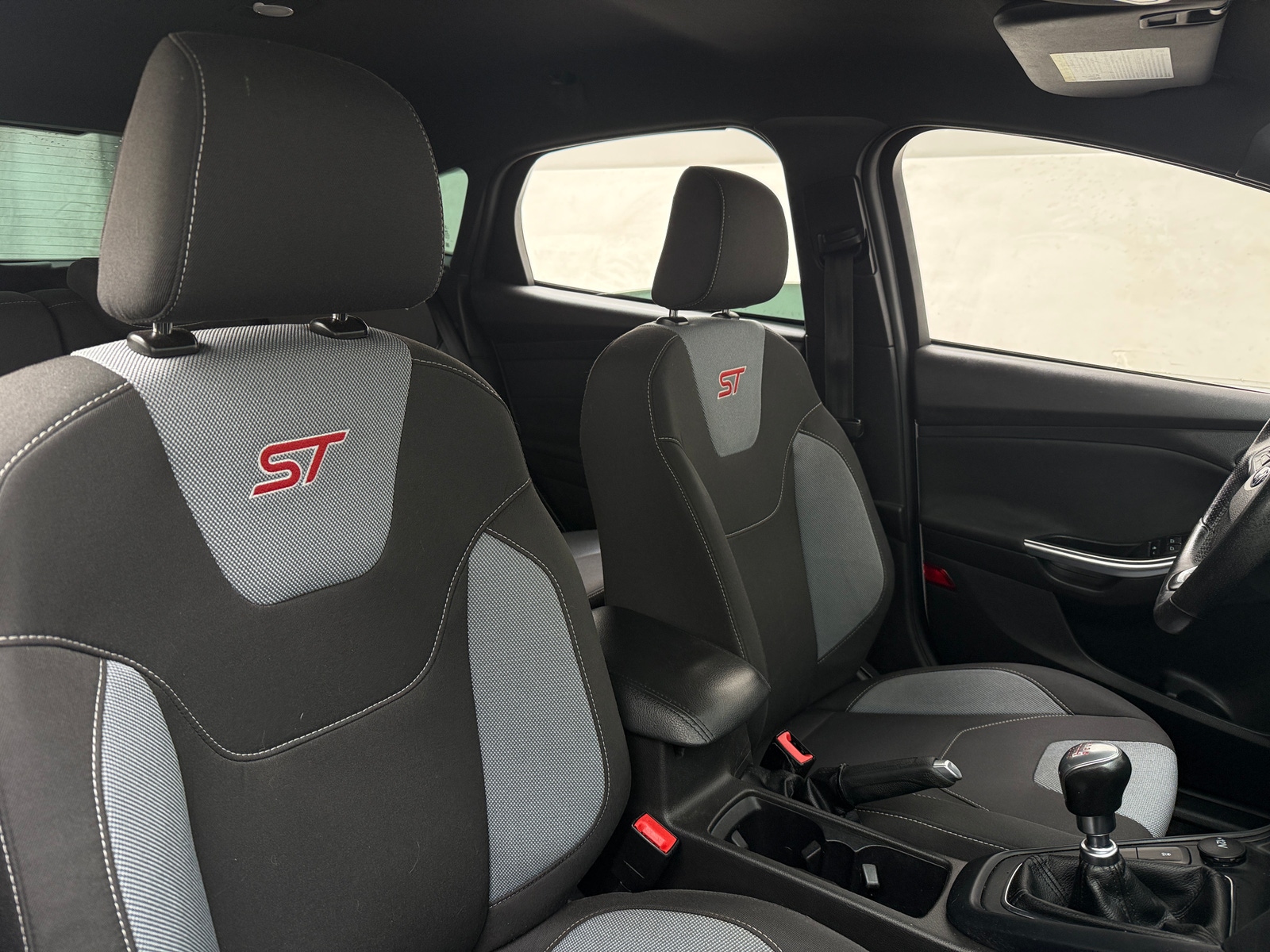 Thumbnail: 2018 Ford Focus - 2