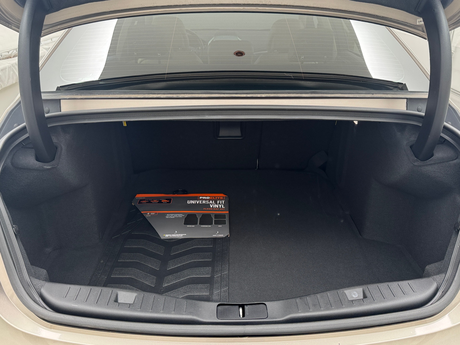 Thumbnail: 2019 Lincoln MKZ - 6