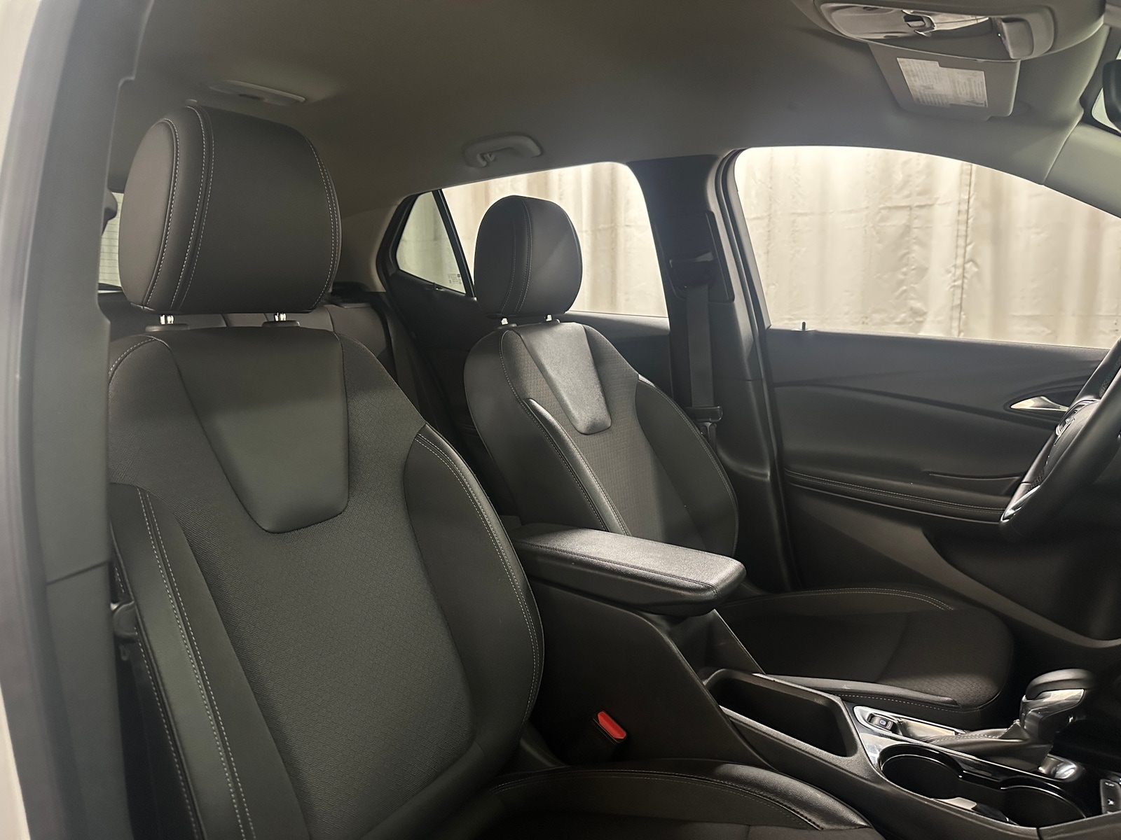 Thumbnail: 2025 Buick Encore GX - 2