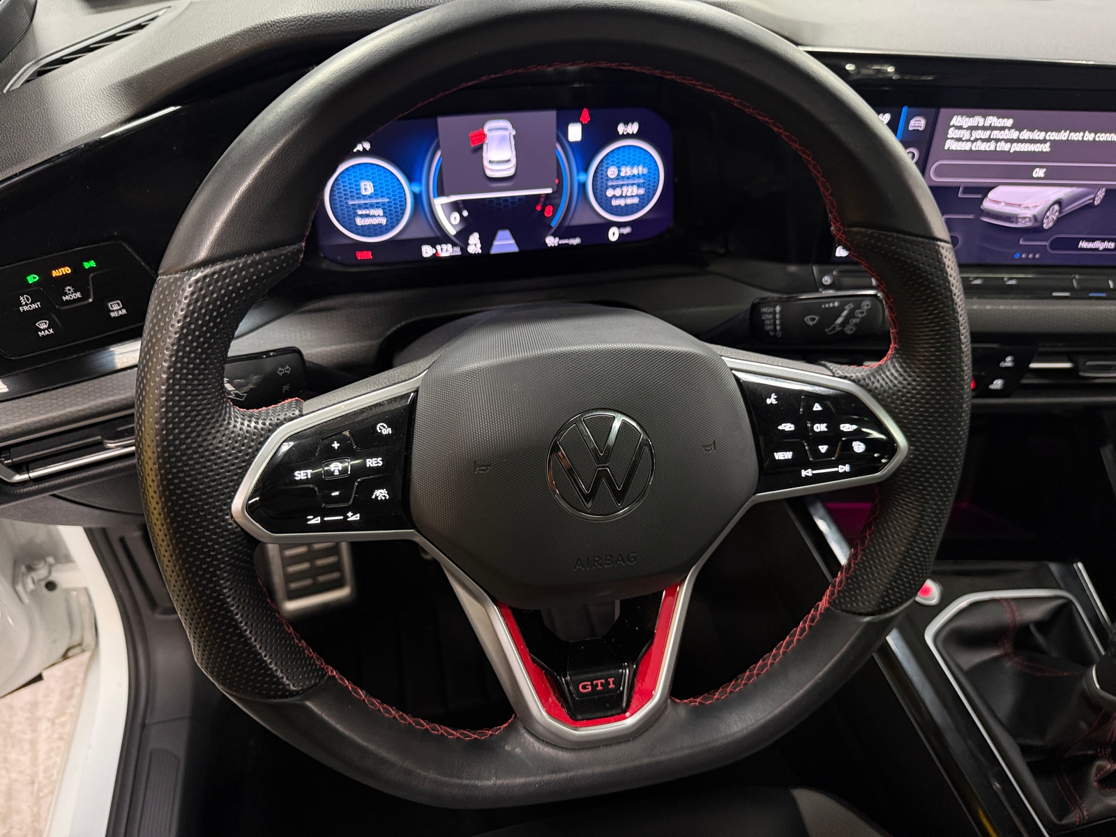 Thumbnail: 2024 Volkswagen Golf - 4