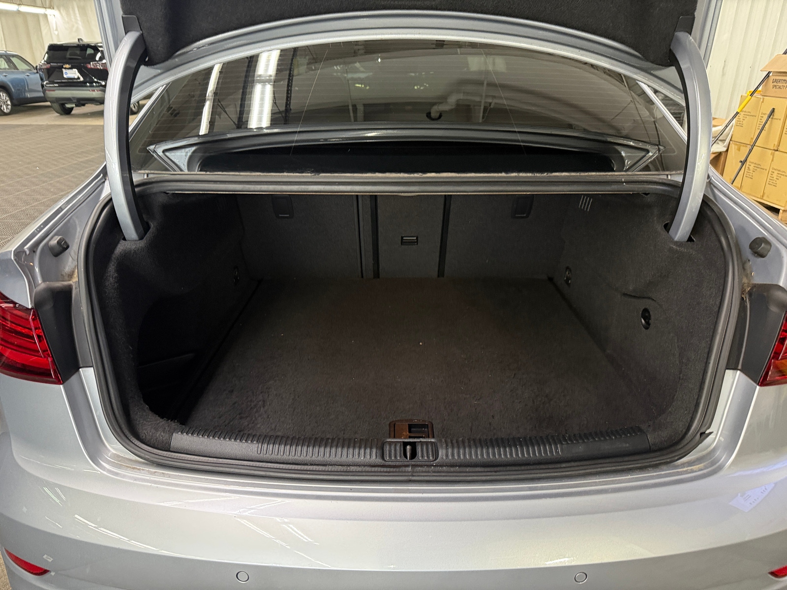 Thumbnail: 2018 Audi S3 - 6