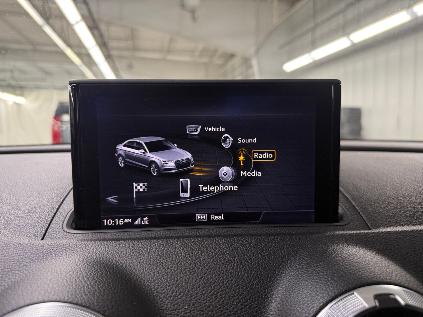 Thumbnail: 2018 Audi S3 - 3