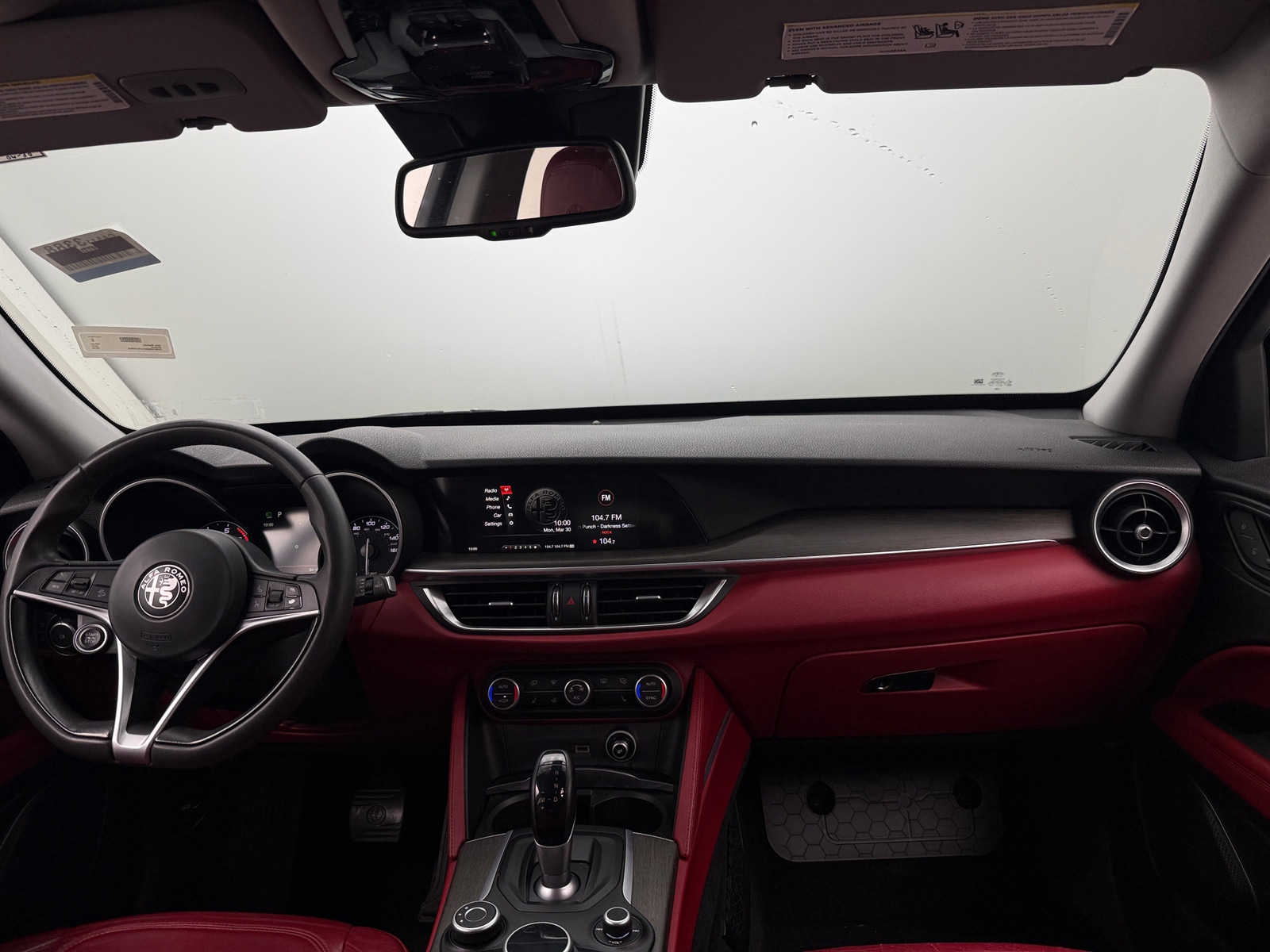 Thumbnail: 2018 Alfa Romeo Stelvio - 2