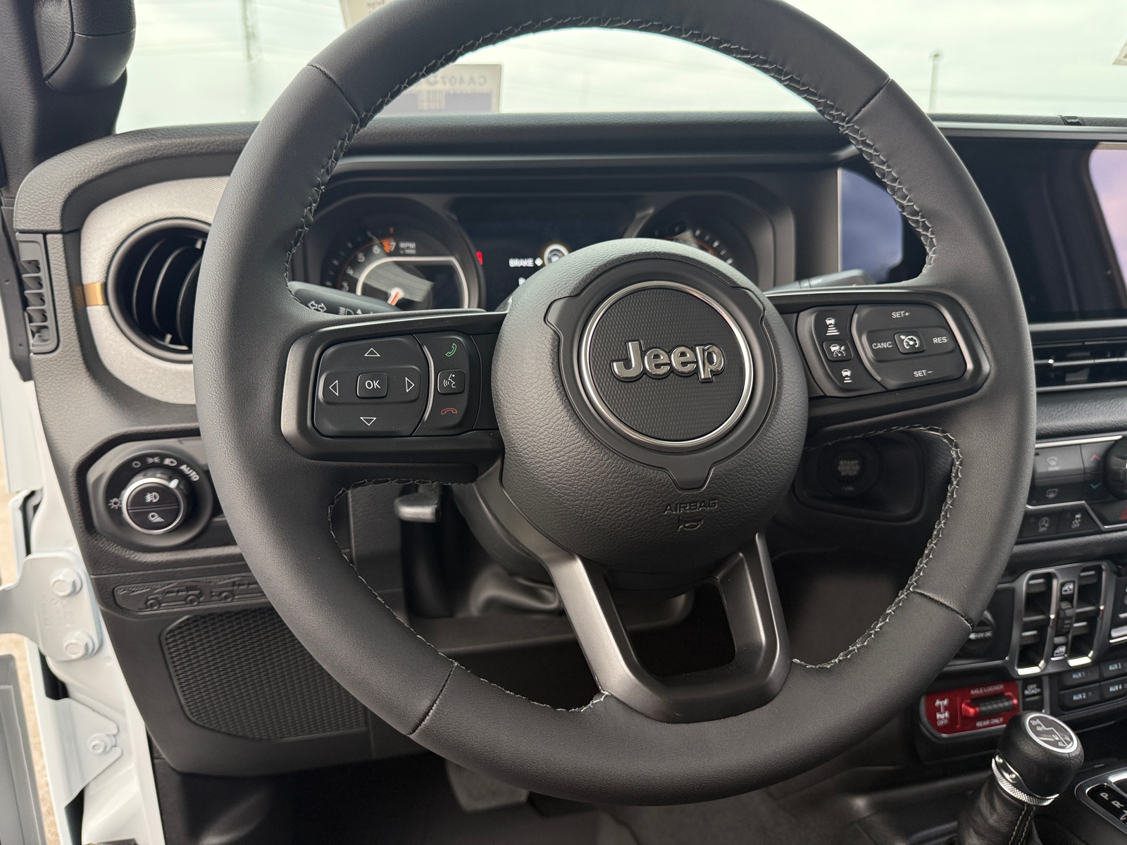 Thumbnail: 2026 Jeep Gladiator - 5