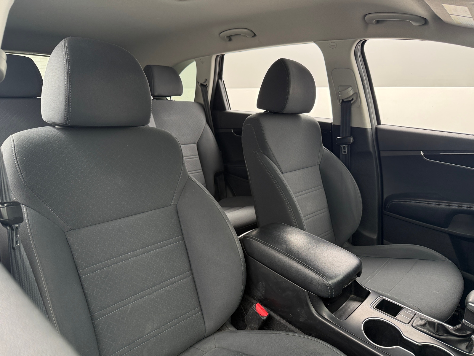 Thumbnail: 2019 Kia Sorento - 2