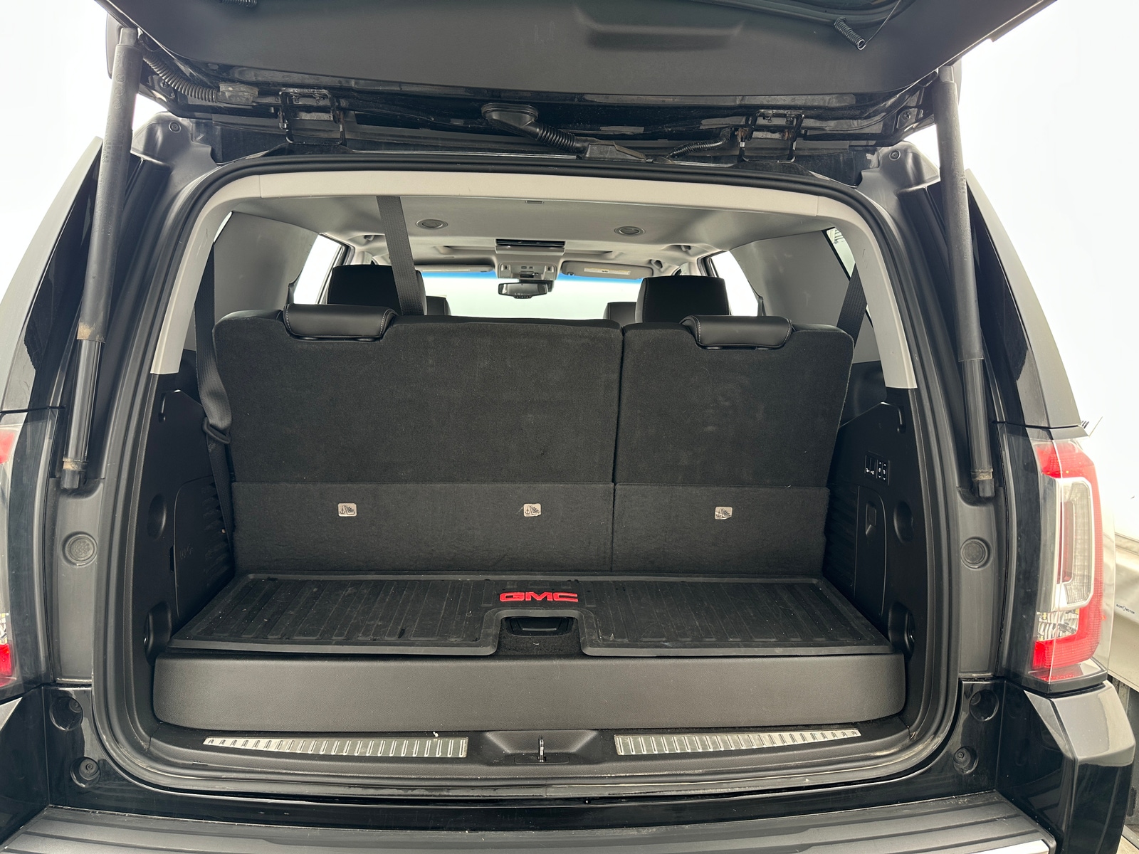 Thumbnail: 2018 GMC Yukon - 6