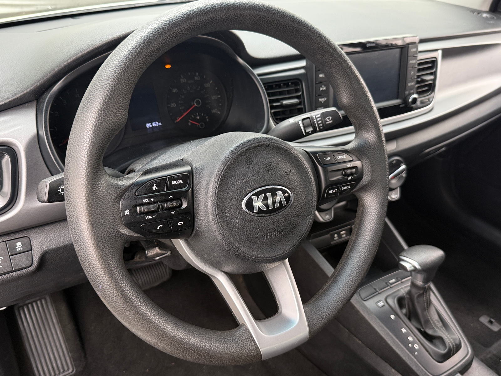 Thumbnail: 2019 Kia Rio - 5