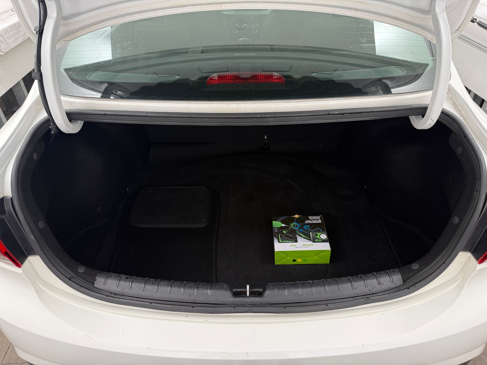 Thumbnail: 2019 Kia Rio - 7