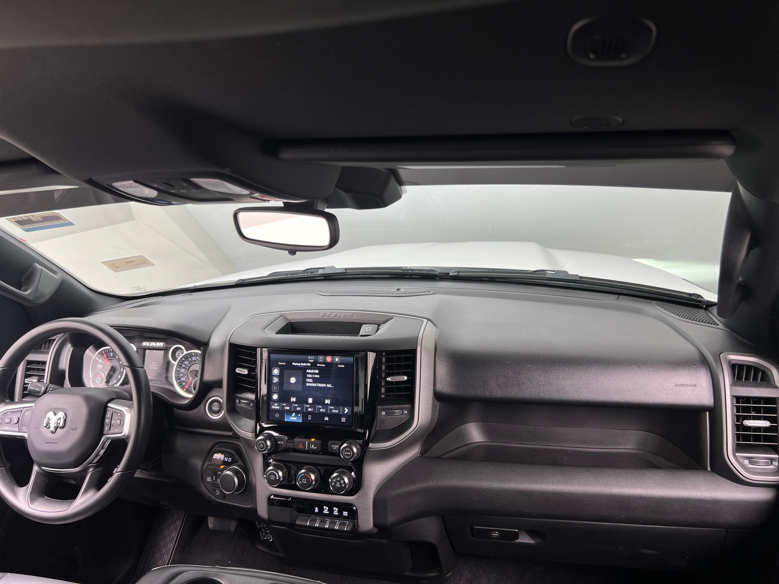 Thumbnail: 2025 RAM 1500 - 2