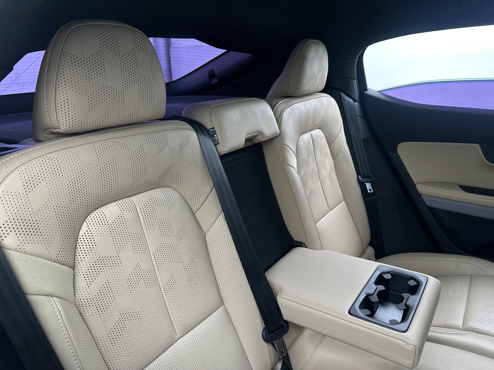 Thumbnail: 2021 Polestar 2 - 5