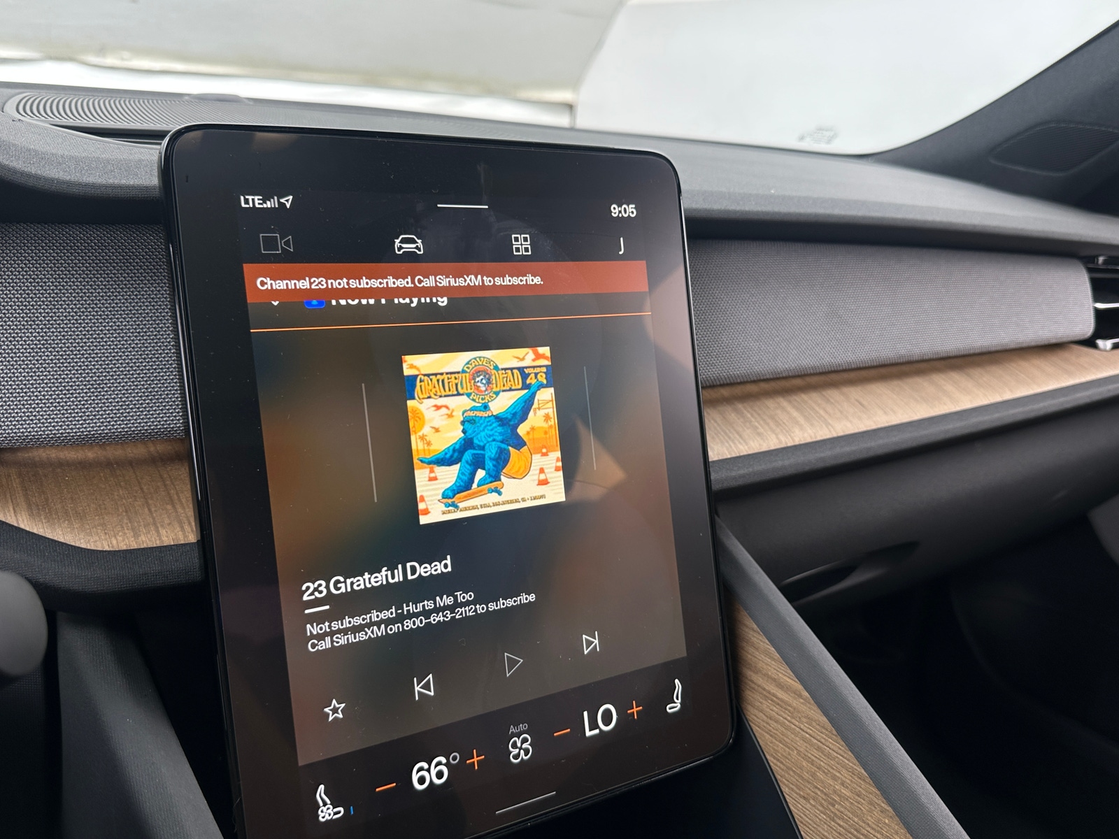 Thumbnail: 2021 Polestar 2 - 3