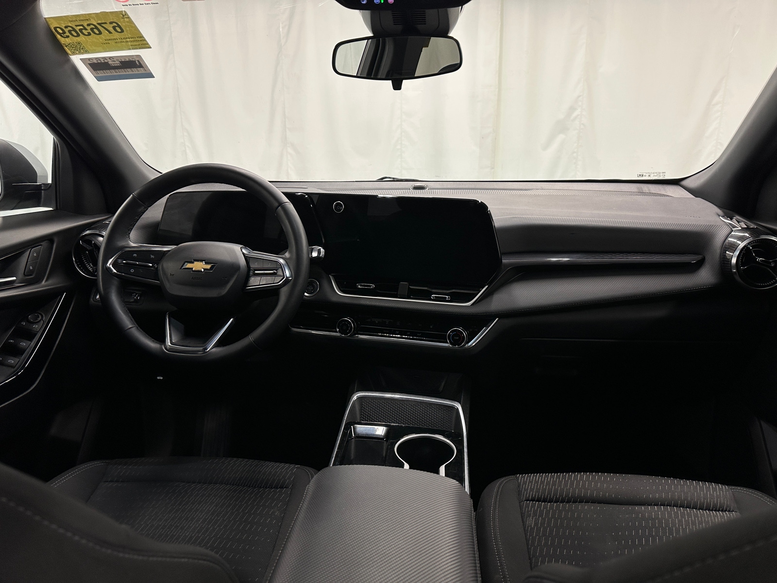 Thumbnail: 2025 Chevrolet Equinox - 3