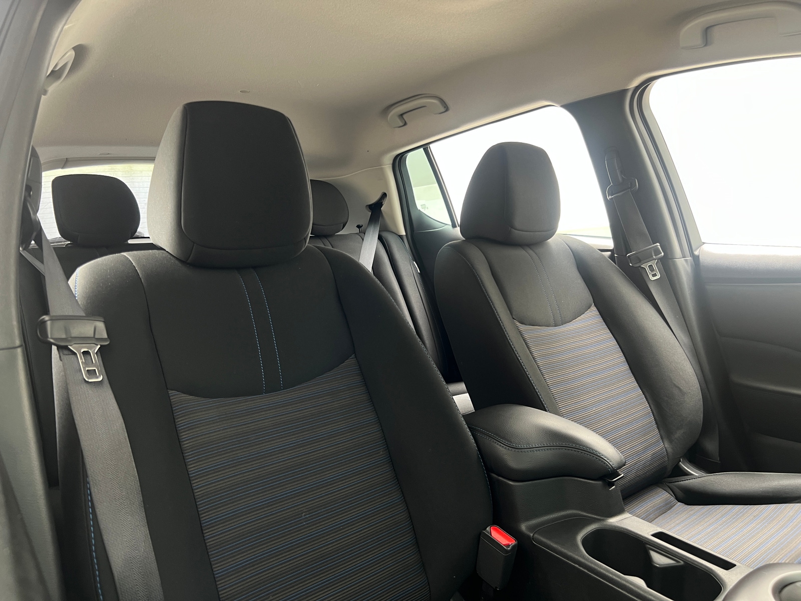 Thumbnail: 2023 Nissan Leaf - 2