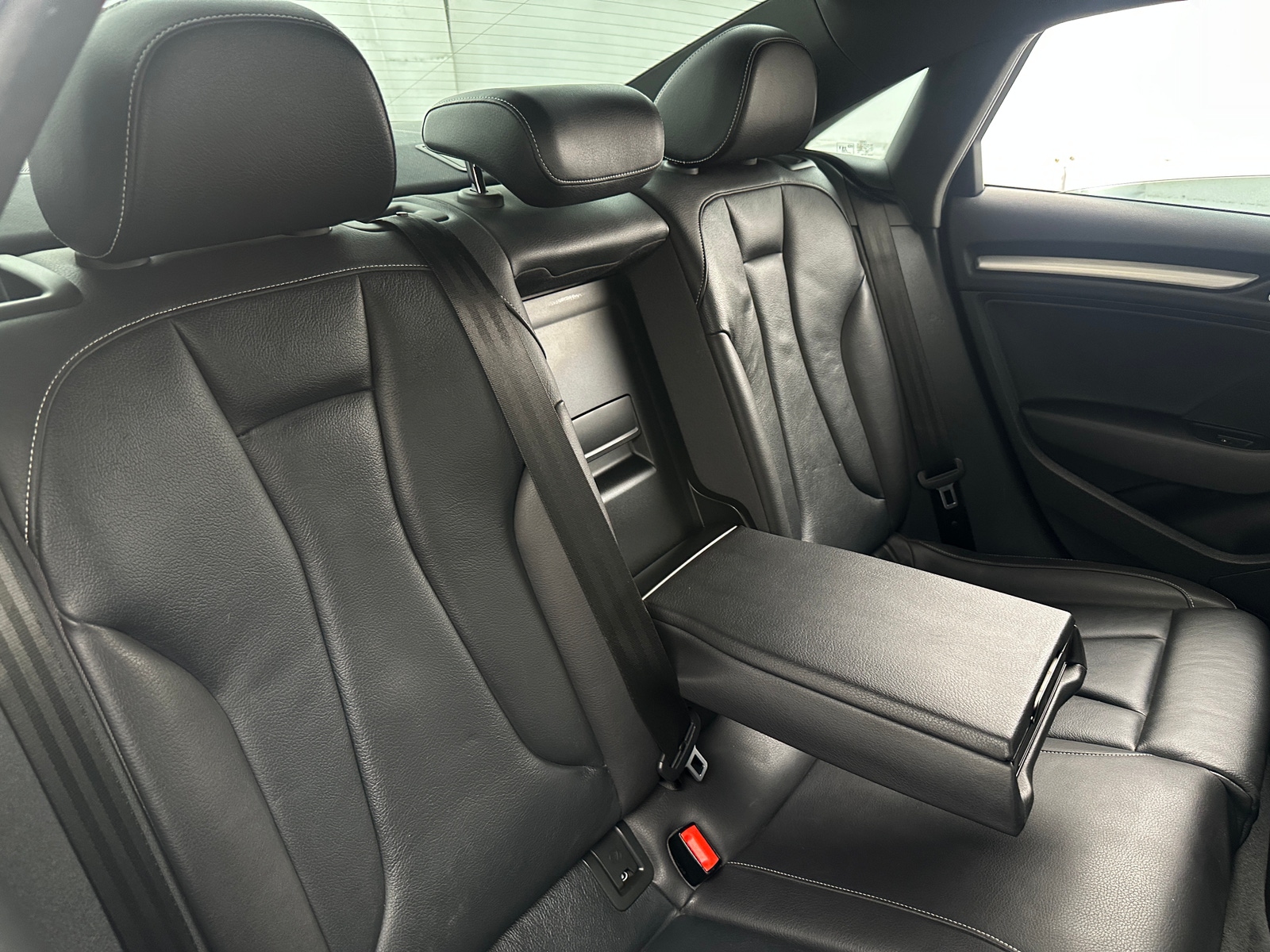 Thumbnail: 2016 Audi S3 - 5