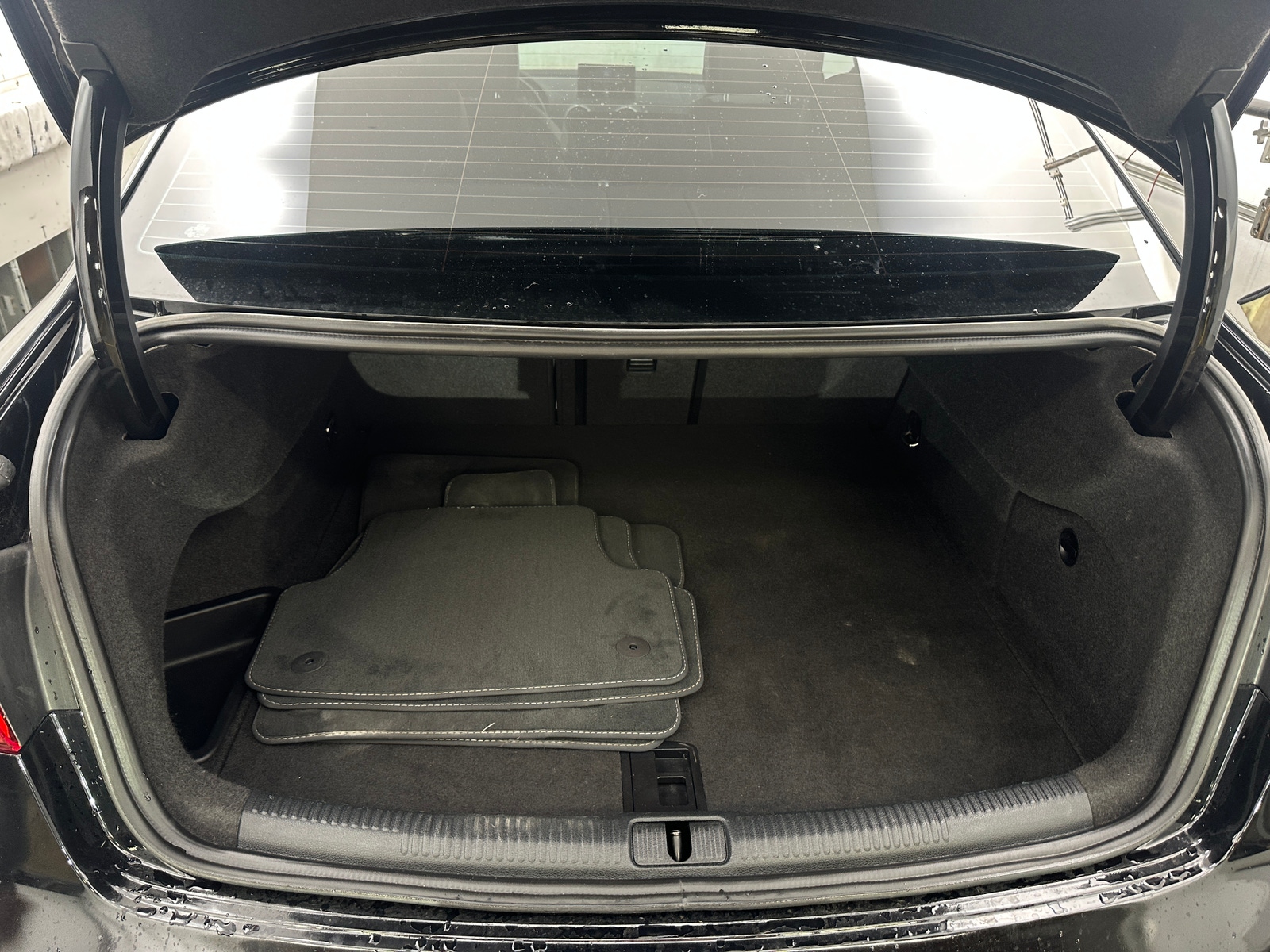 Thumbnail: 2016 Audi S3 - 6