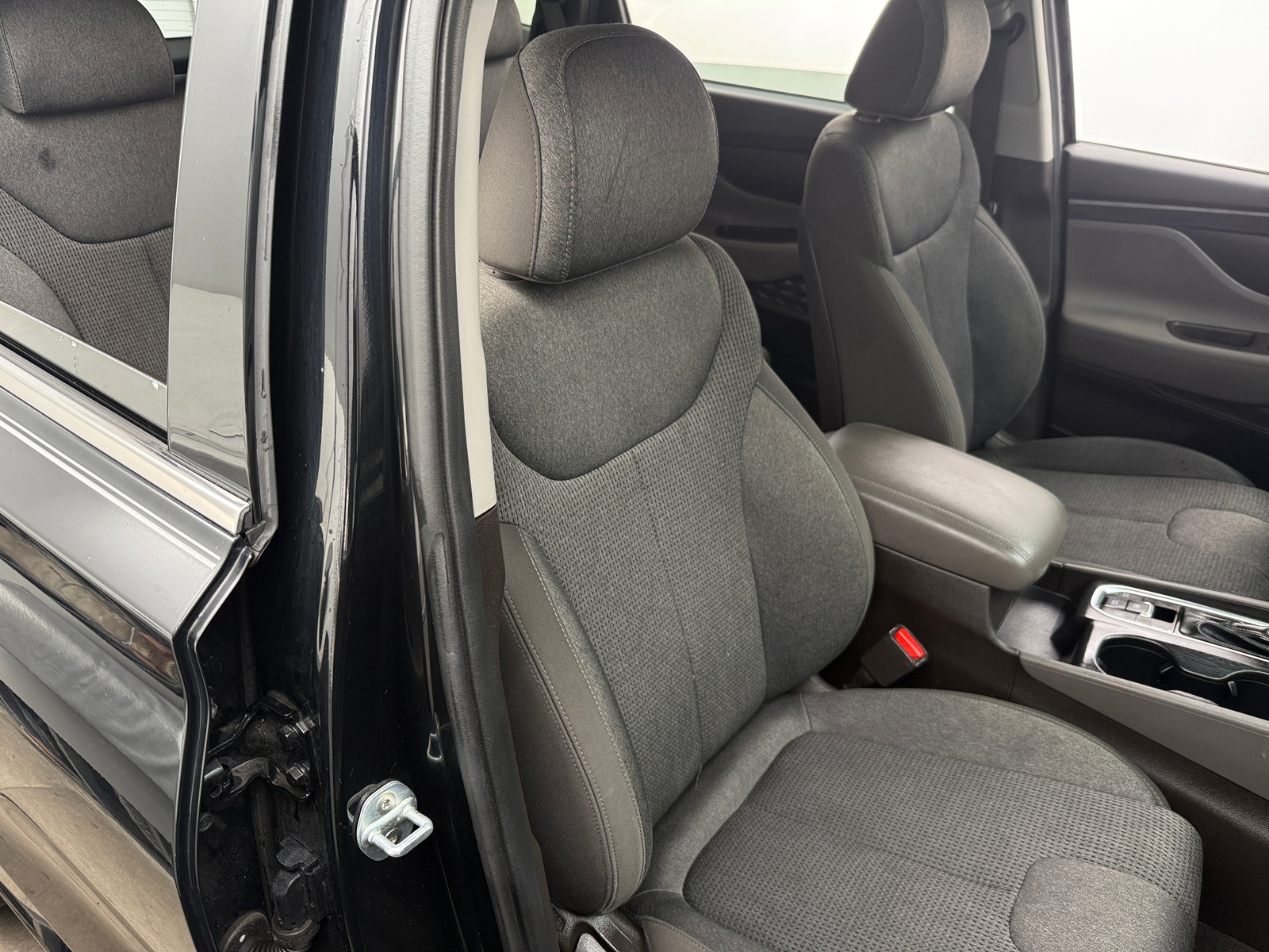 Thumbnail: 2019 Hyundai Santa Fe - 2