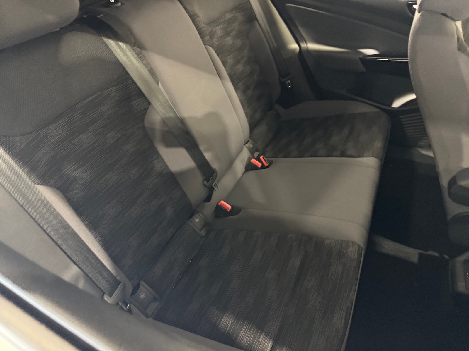 Thumbnail: 2021 Volkswagen ID.4 - 6