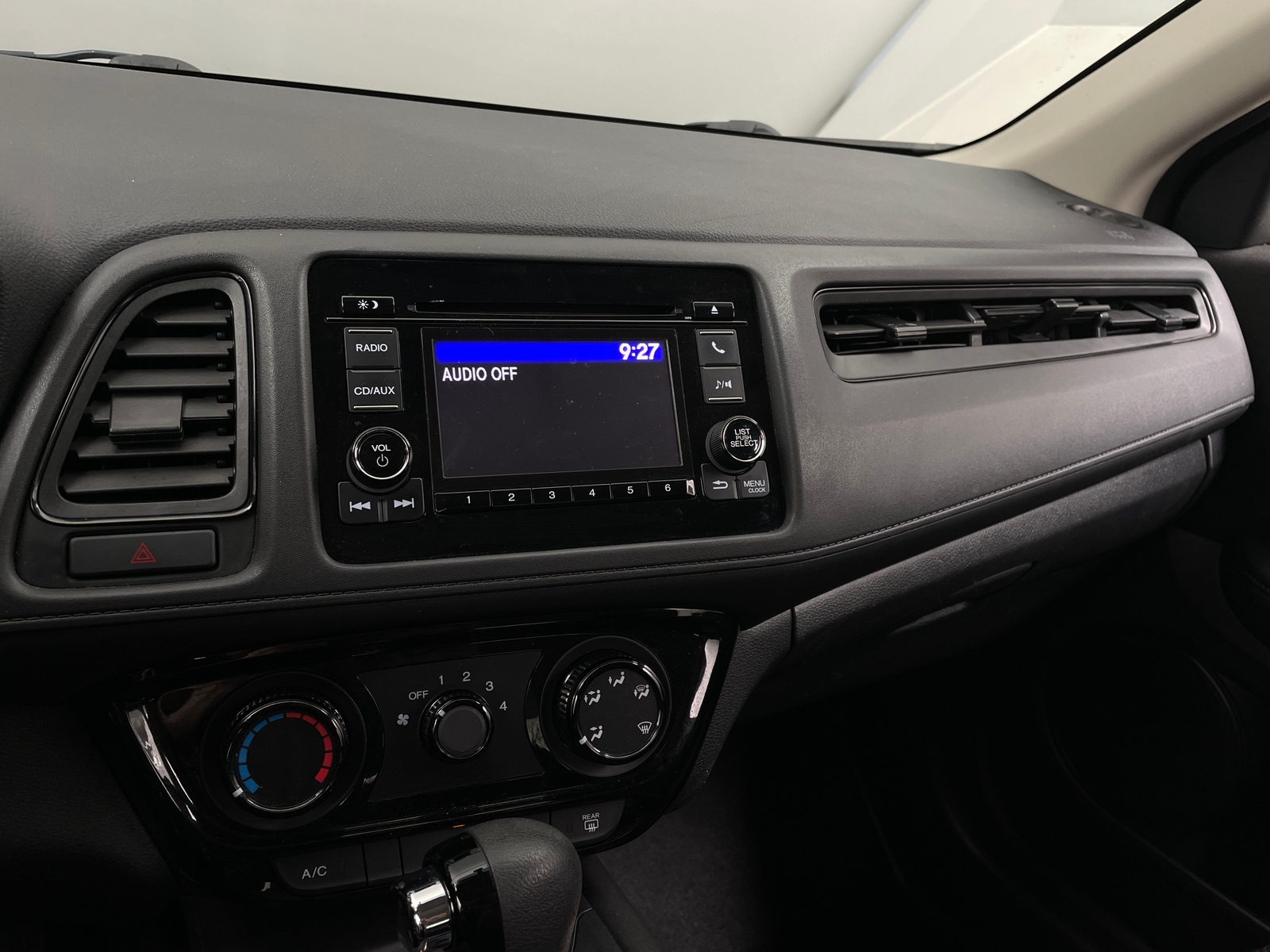 Thumbnail: 2018 Honda HR-V - 4