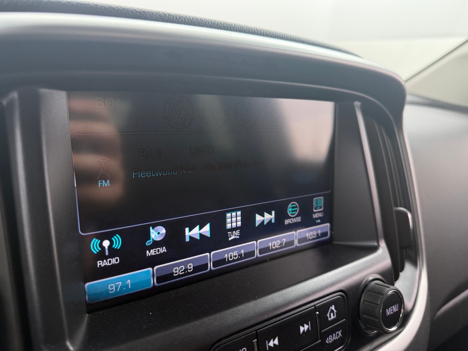 Thumbnail: 2016 Chevrolet Colorado - 3