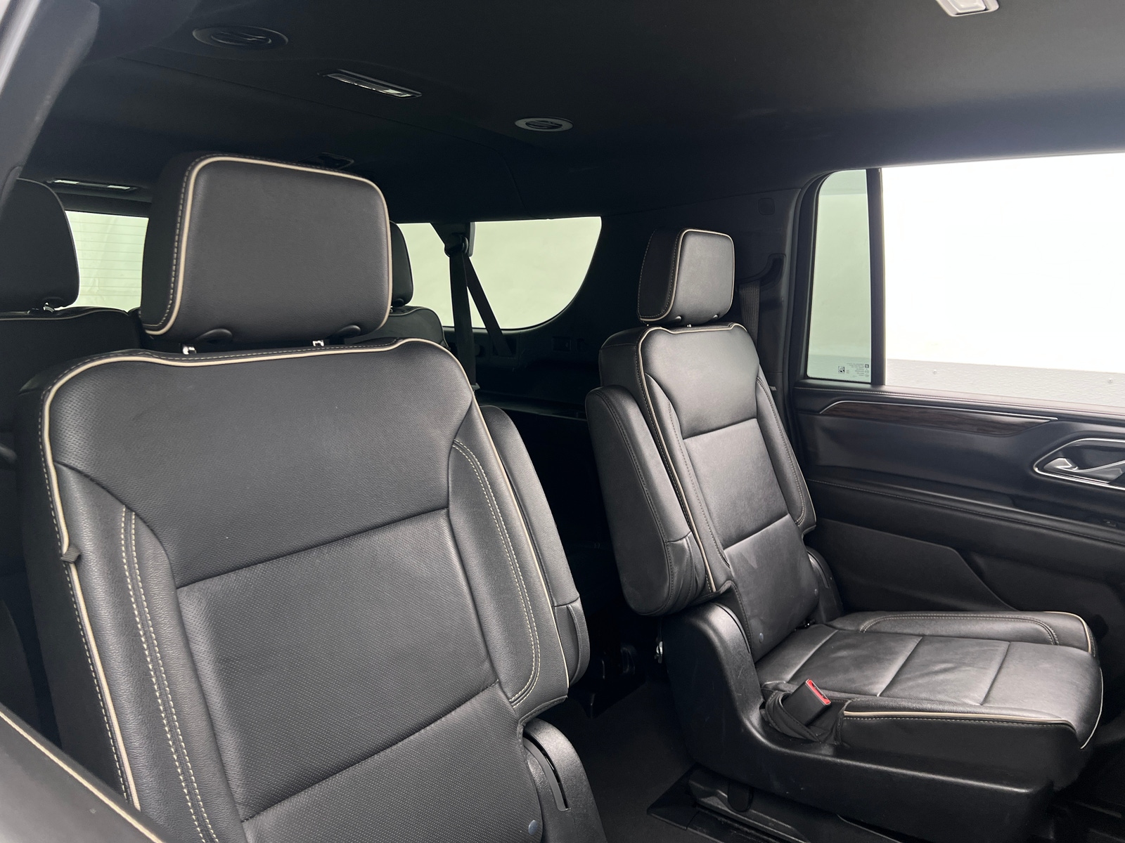 Thumbnail: 2023 Chevrolet Suburban - 5