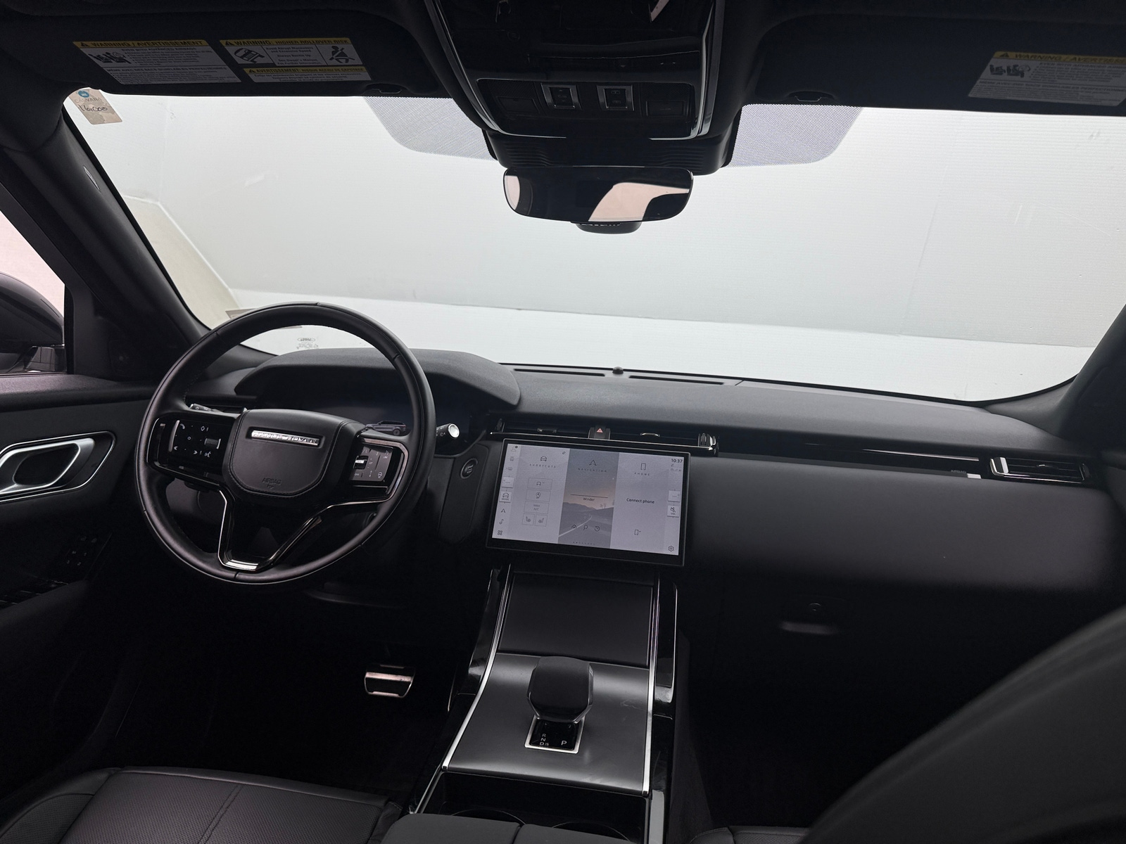 Thumbnail: 2025 Land Rover Range Rover Velar - 2