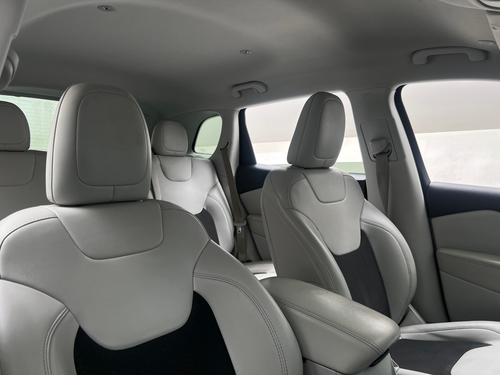 Thumbnail: 2020 Jeep Cherokee - 2