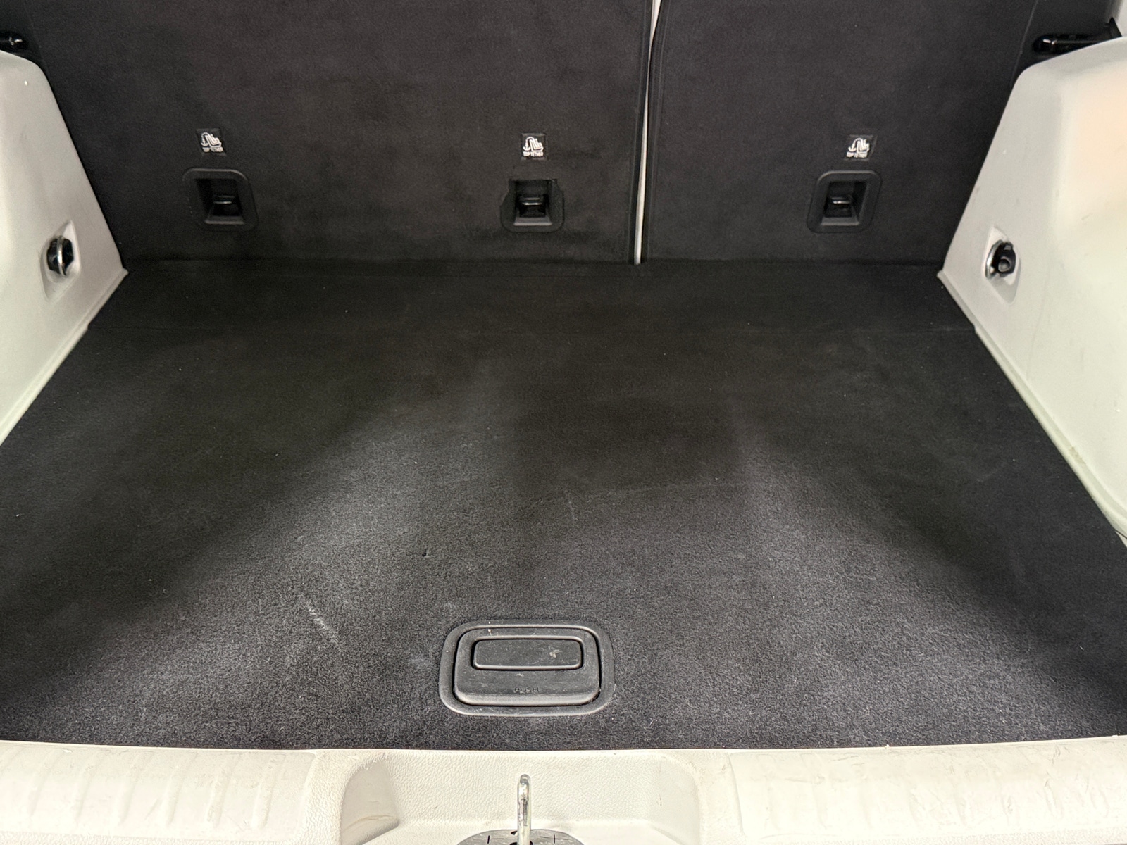 Thumbnail: 2020 Jeep Cherokee - 7