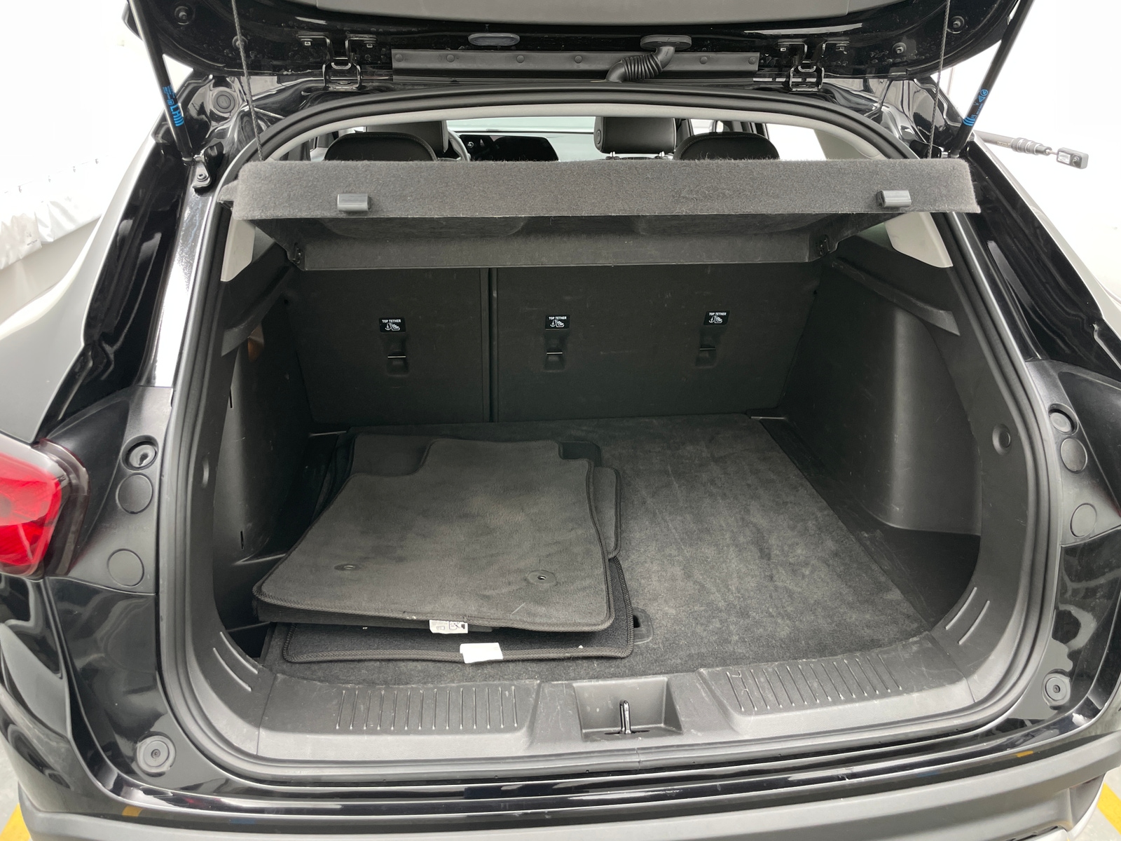 Thumbnail: 2025 Chevrolet Trax - 7